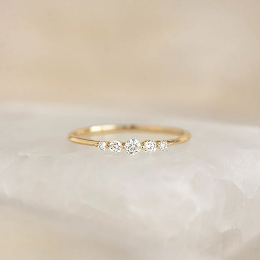 Graduated Diamond Ring 14k Gold - Dahlia