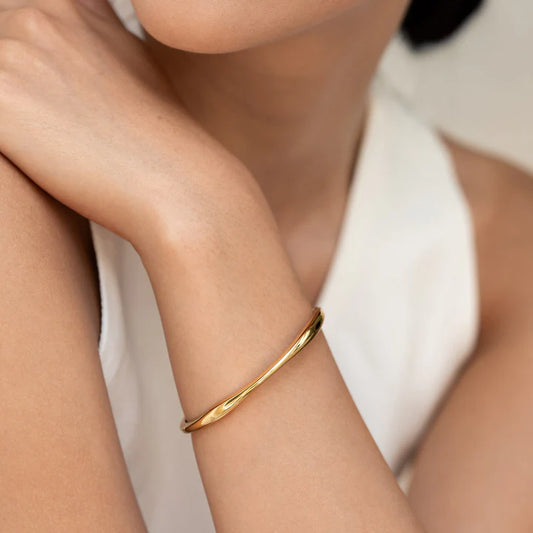 Gold Organic Bangle S - Aelia
